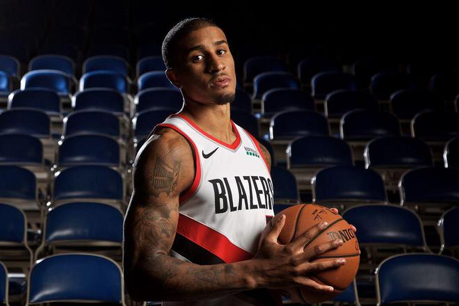 贴近市场 贴近市场