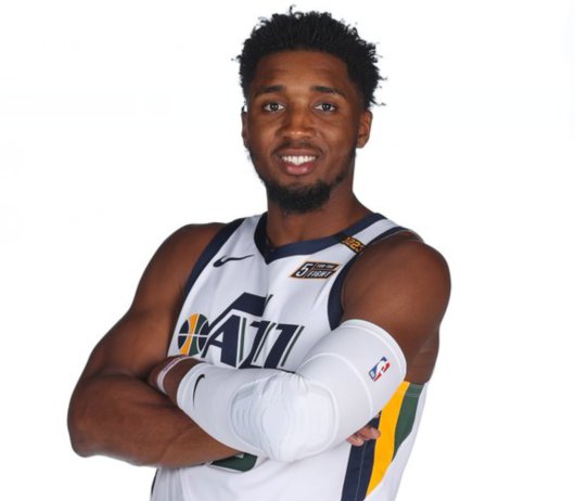 赛的冠军悬 赛的冠军悬